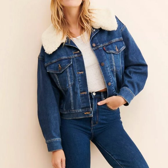 Levi's Jackets & Blazers - Levi's Warm Baby Bubble Trucker Jacket with Removable Sherpa Collar, Size XS NWT